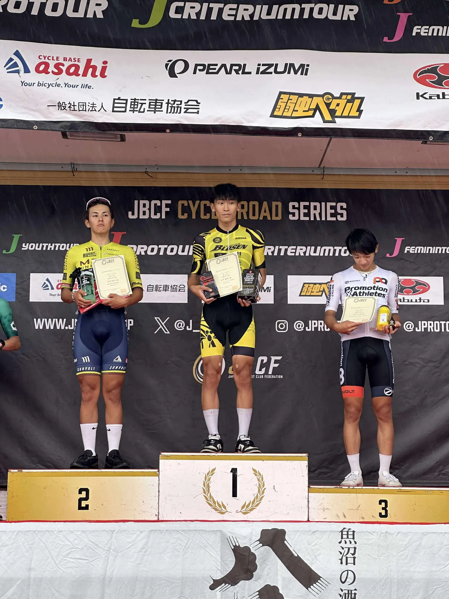 第5回南魚沼クリテリウムE2優勝