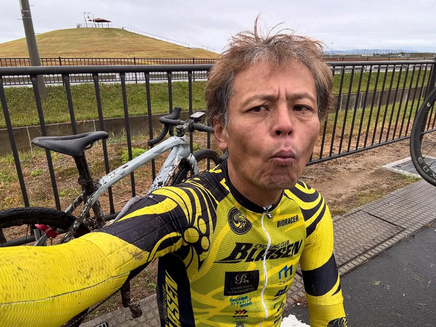 ブラーゼンサイクリング俱楽部CXカテゴリー佐藤選手MM50
