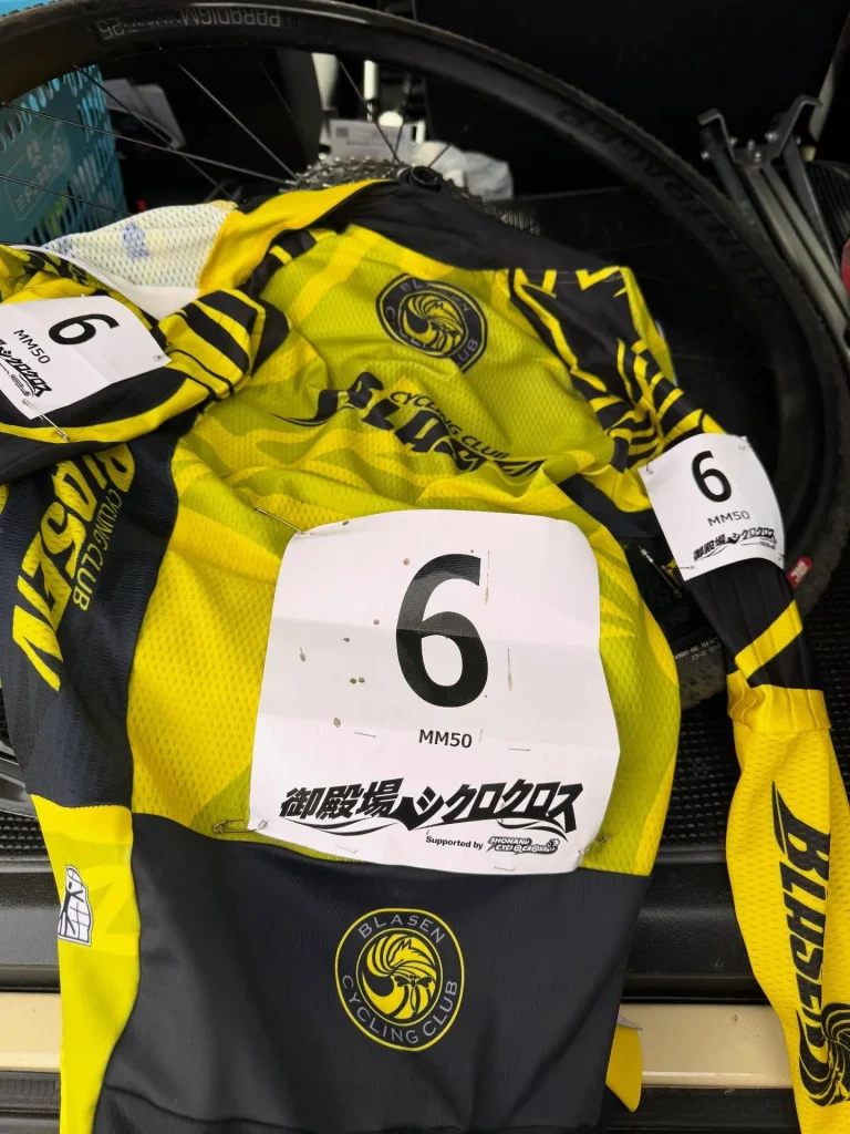 ブラーゼンサイクリング俱楽部CXカテゴリー佐藤選手MM50